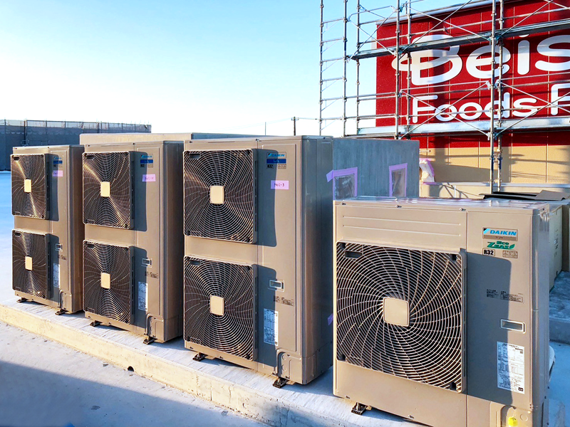 大型スーパーマケット